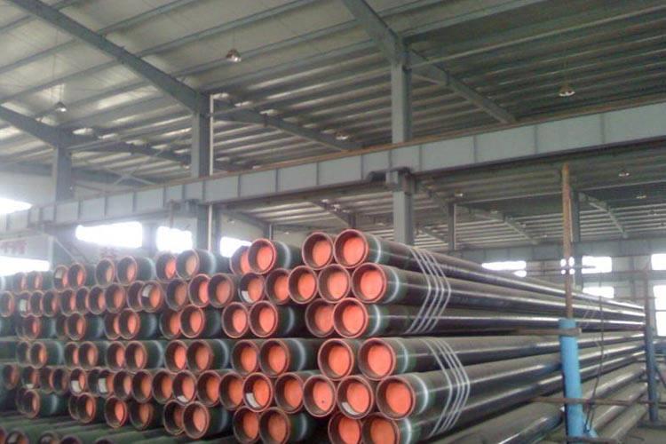 鑒于機械擦傷對石油油管腐蝕產(chǎn)生加速作用，建議在石油油管接箍上加一橡膠圈或在井斜嚴重部位加一扶正器